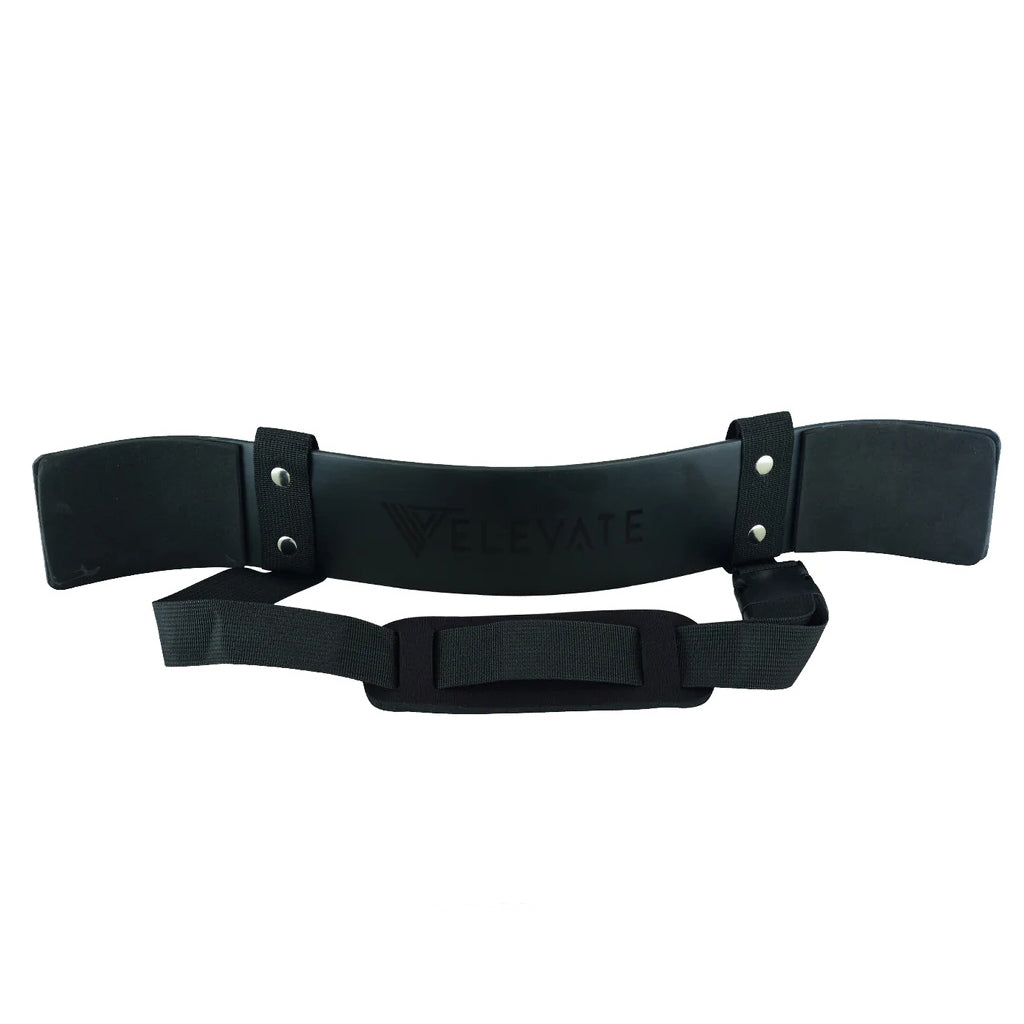 Schwarzer Rewon Bizeps-Isolator Arm Blaster für gezieltes Bizepstraining, ideal für Boxtraining und Fitness-Kombi-Workouts.