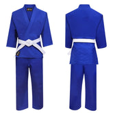 Blauer Judoanzug Rewon aus reißfestem Material, ideal für Boxtraining und Fitness; langlebig mit weißem Gürtel.