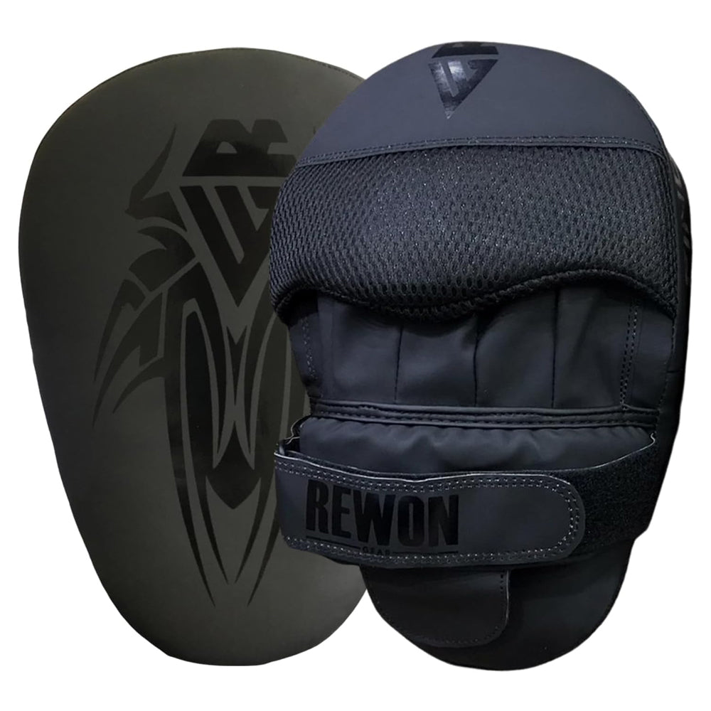 Rewon curved training gloves in black, ideal for boxing and fitness, made of durable Maya Hide leather with excellent shock absorption.