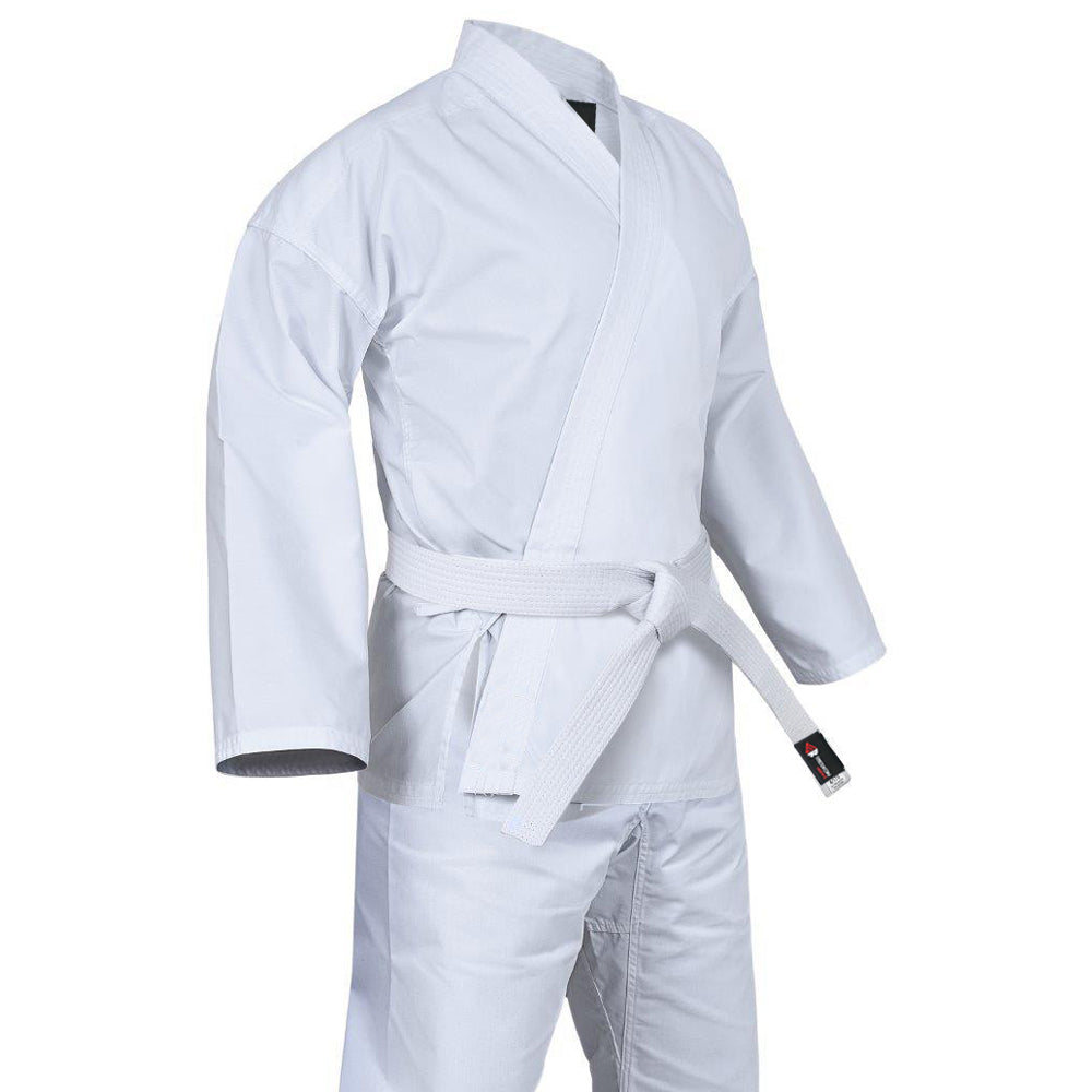 Weißer Karateanzug aus Polyester/Baumwolle für Karate-Training mit breitem Hosendesign, ideal für Boxen und Fitness kombinierbare Sportbekleidung.