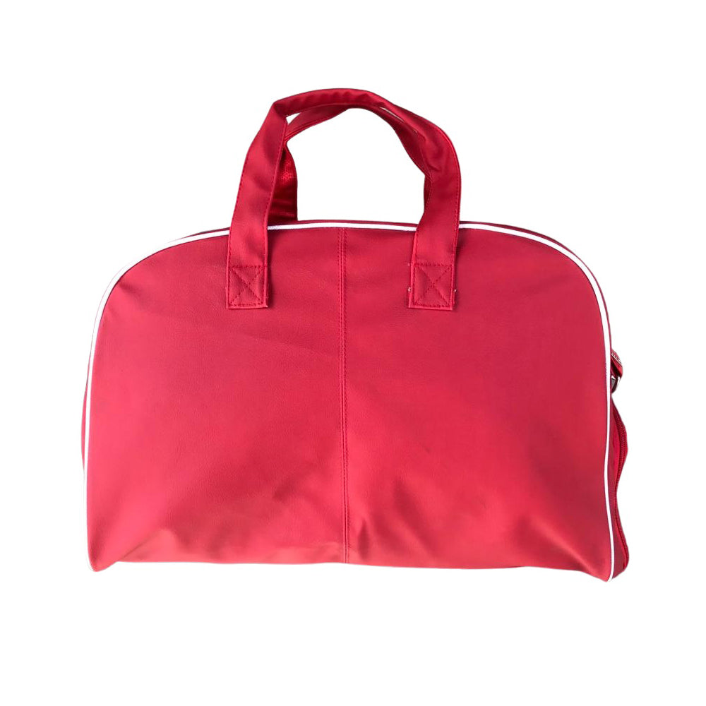 Red sports bag with side pocket and shoe compartment, ideal for boxing and fitness gear. Durable and stylish, 35L capacity.